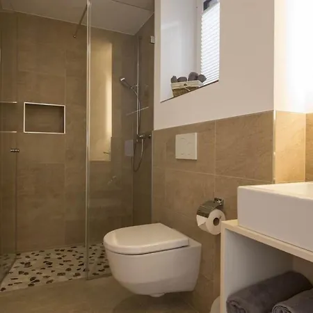 Huwetz Eg Sued Appartement-fewo- Dusche Oder Bad- Wc By Interhome Apartamento *